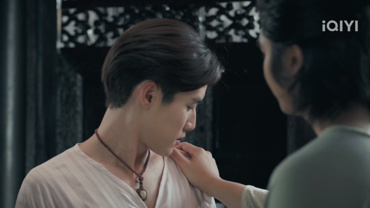 lengtnpz's tweet photo. do i just like to yaoify everything or is there something homosexual going on here? 🫪

Love Destiny EP3 
#บุพเพสันนิวาสEP3 https://t.co/OqtsL9YFdf
