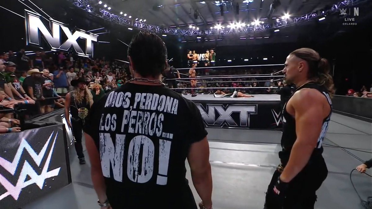 ringsidenews_'s tweet photo. BirthRight defeats OTM| #WWE #WWENXT https://t.co/zvZODiBPew