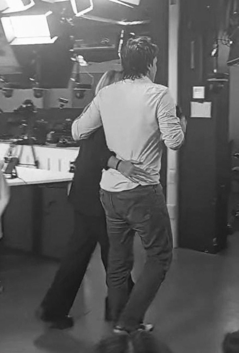 teredetatore's tweet photo. siempre 🖤 https://t.co/twHru3C09U
