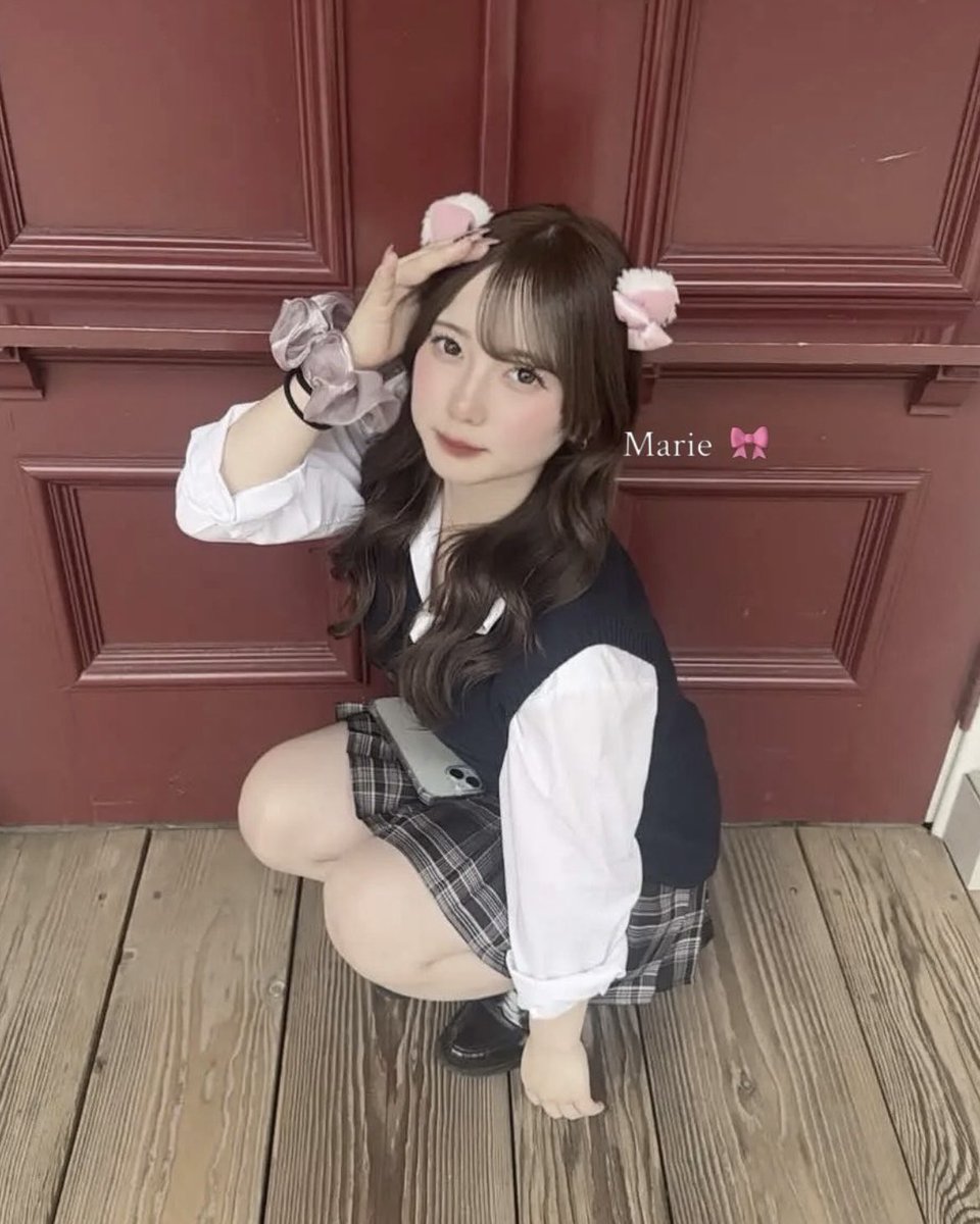 6fk1d's tweet photo. #オナペ #おなぺ #ぶっかけ #連れオナ
 麗桜ちゃんめっちゃ垢抜けたね💕︎💕︎
卒業したのに制服着ちゃって💕︎💕︎
制服プ〇イしたいのかな💢💢💕︎💕︎💕︎💕︎ https://t.co/FTGdBDHWoo
