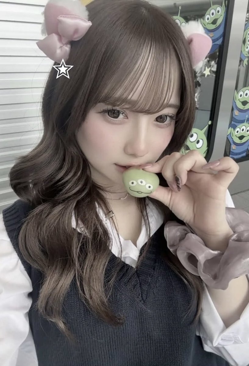 6fk1d's tweet photo. #オナペ #おなぺ #ぶっかけ #連れオナ
 麗桜ちゃんめっちゃ垢抜けたね💕︎💕︎
卒業したのに制服着ちゃって💕︎💕︎
制服プ〇イしたいのかな💢💢💕︎💕︎💕︎💕︎ https://t.co/FTGdBDHWoo