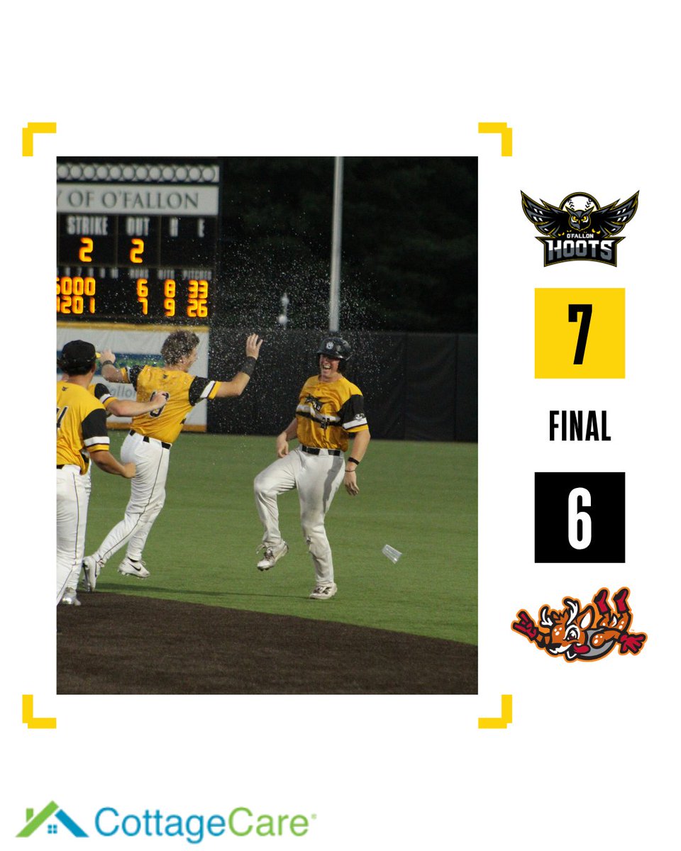 ofallonbaseball's tweet photo. The Hoots take the first win of the night over The Thrillville Thrillbillies. The second games first pitch is at 9pm.

Presented by Cottage Care House Cleaning.

📸: @ https://t.co/x1zca0s6HB

#forthefan #hootyhoo #hootswin #finalscore https://t.co/Tzq66AMxS1