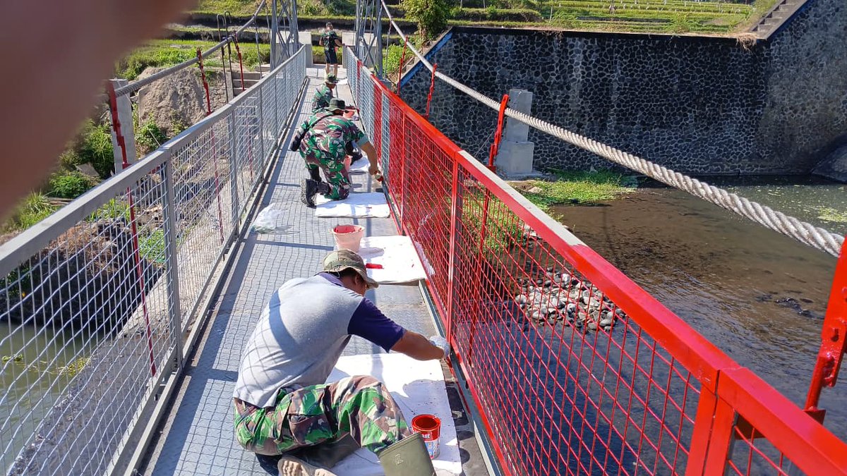 Kodam9Udayana's tweet photo. Progres 99 Persen, Jembatan Perintis Garuda di Buleleng Segera Perkuat Akses dan Perekonomian Warga
#KodamIXUdayana #Kodim1609Buleleng #TNIAD #BersamaRakyat #JembatanPerintisGaruda #PembangunanInfrastruktur #Buleleng #Seririt #MembangunNegeri #PRIMA https://t.co/sBKn0Mj6yT