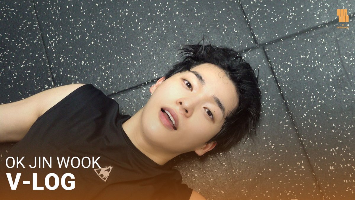 YYentertain's tweet photo. 옥진욱 탐구생활🔎 ｜ 복싱장 브이로그

🔗 https://t.co/BmhkP9hqlp

#옥진욱 #OKJINWOOK
#YYentertainment https://t.co/0UTVZNHCJ9