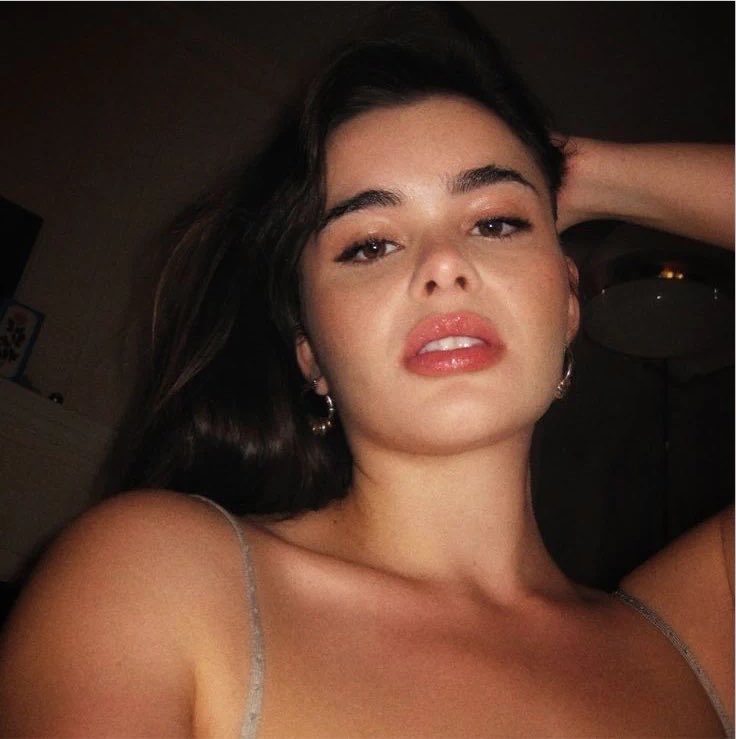 miss Blair tweet media