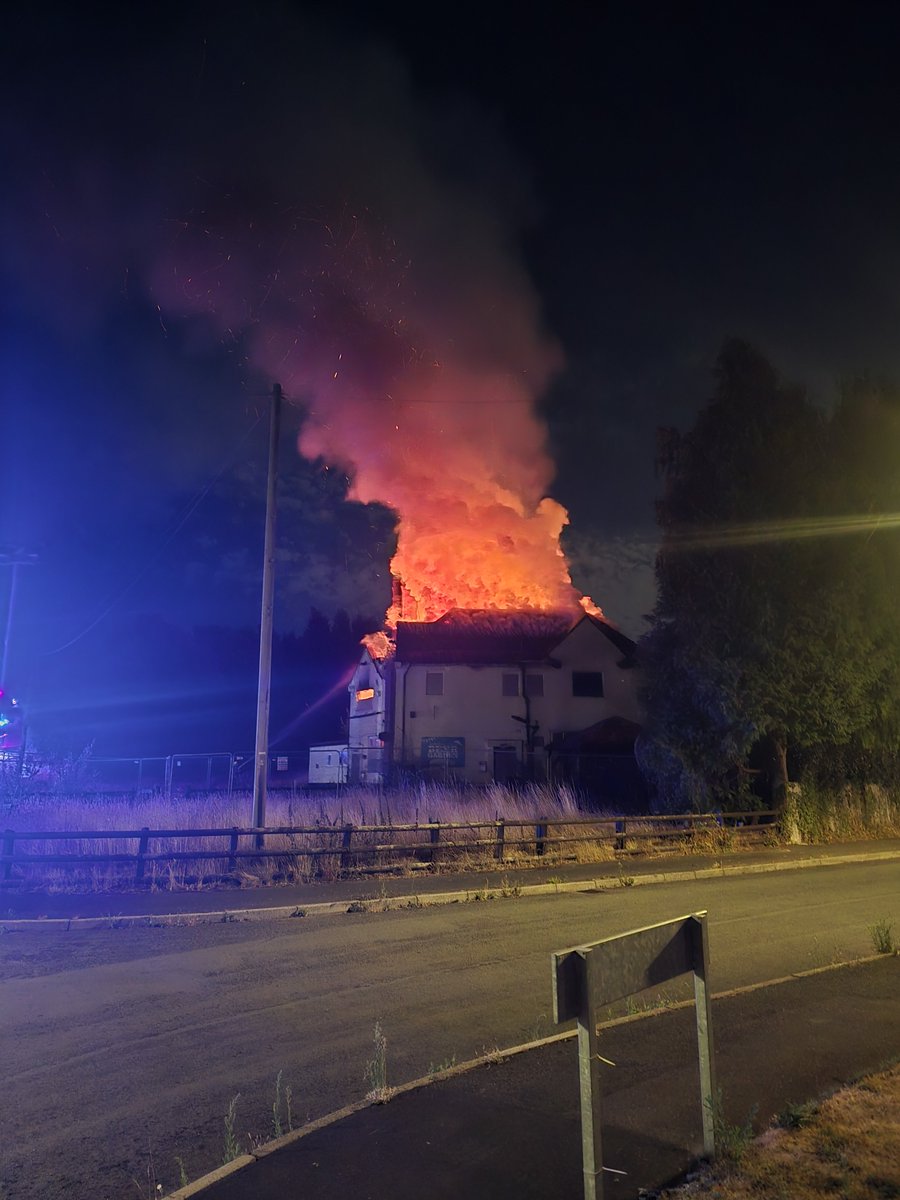 scott_da_bomb's tweet photo. Black cock pub is on fire! @ExpressandStar @bbcmtd https://t.co/Vdo6ZI1ygJ