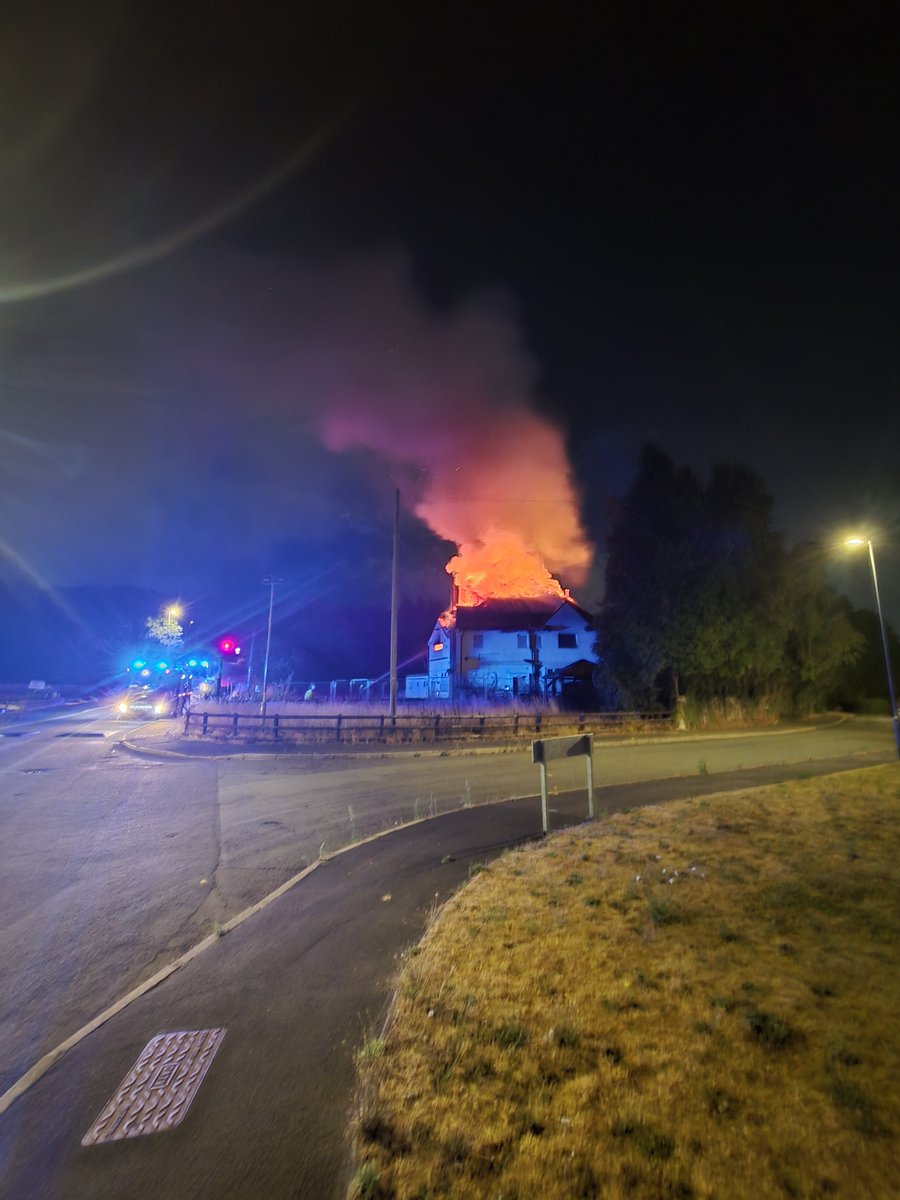 scott_da_bomb's tweet photo. Black cock pub is on fire! @ExpressandStar @bbcmtd https://t.co/Vdo6ZI1ygJ