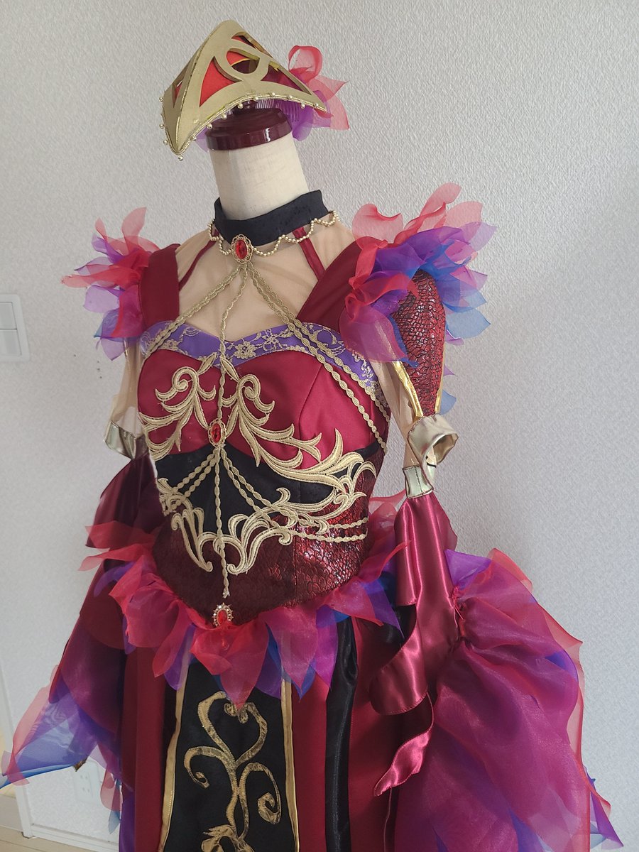 Yurmel2's tweet photo. 今年の制作も今真っ盛りですが、
去年お作りさせていただいたオウムちゃん🦜 https://t.co/VzGHMH7oD5