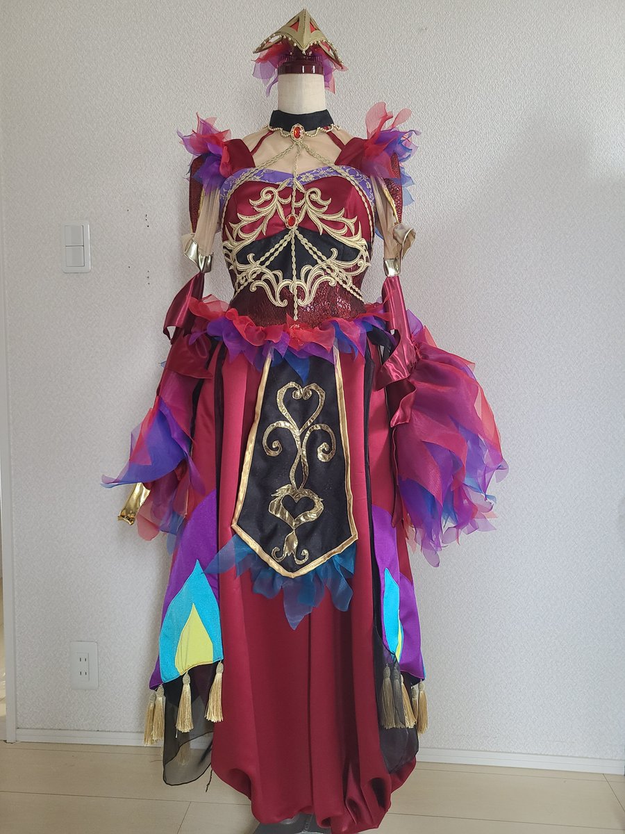 Yurmel2's tweet photo. 今年の制作も今真っ盛りですが、
去年お作りさせていただいたオウムちゃん🦜 https://t.co/VzGHMH7oD5