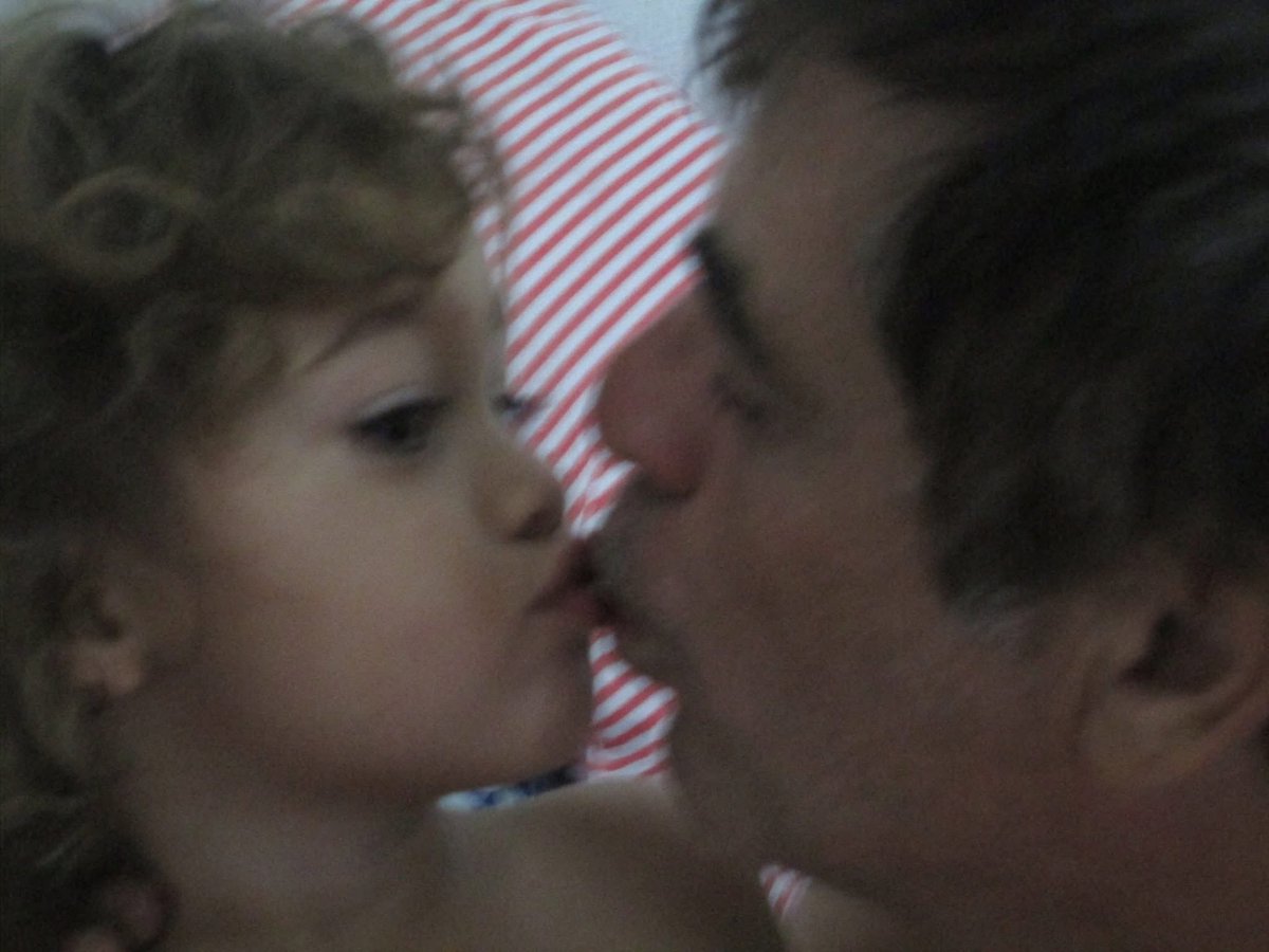 donafuinhaa's tweet photo. Uma saudade especial. Saudade do meu melhor amigo. Te amo papai https://t.co/JCIK8nf5cp