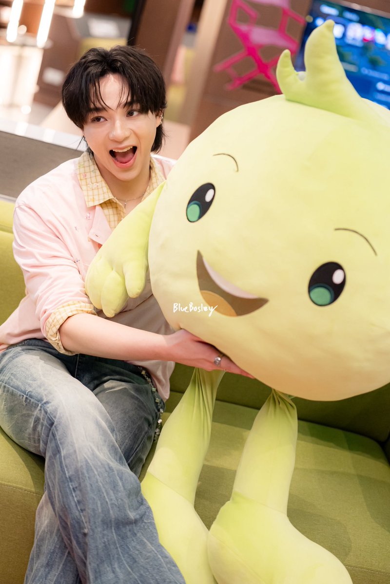 TYoona12's tweet photo. น่ารักมากๆๆๆ น่ารักเท่าโลก https://t.co/6EgGuaQVns