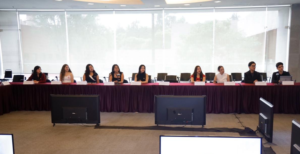 A_delPacifico's tweet photo. Además, intercambiarán experiencias y crearán redes de colaboración que fortalecerán la integración entre los países de la #AlianzaDelPacífico.

🤝 Una iniciativa que reconoce a las juventudes como protagonistas del desarrollo y agentes de transformación para construir comunidades más solidarias, inclusivas y sostenibles.