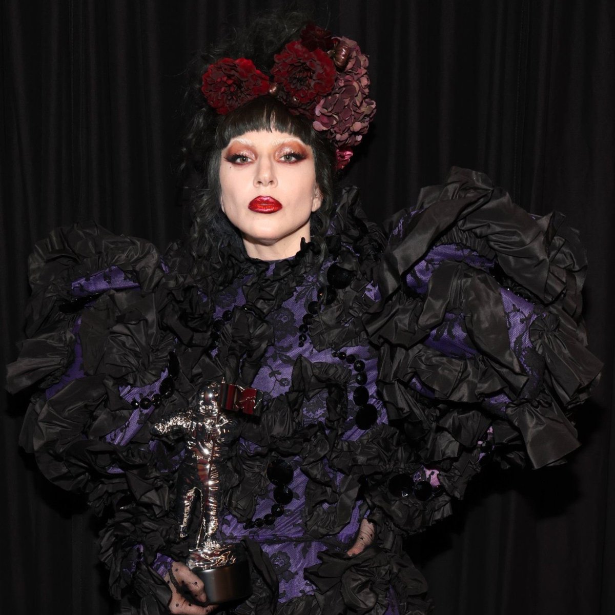 Gagablinkmayhem's tweet photo. Lady Gaga is predicted to be x6 Nominated at the VMAS 2026 according to @joaocalaca35

-Best Pop Artist
-Best Collaboration (RUNWAY)
-Best Art Direction (RUNWAY)
-Best Visual Effects (The Dead Dance)
-Best Cinematography (The Dead Dance)
-Best Choreography (The Dead Dance) https://t.co/N2MjVnlEzS