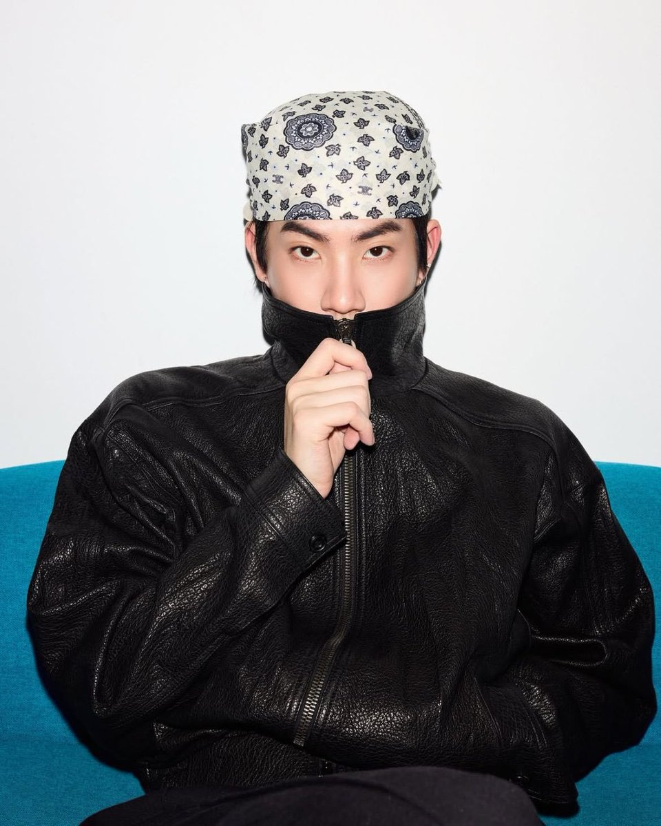 a_loveoff's tweet photo. Fashion icon 💯🔥 https://t.co/DCGz82MAHi