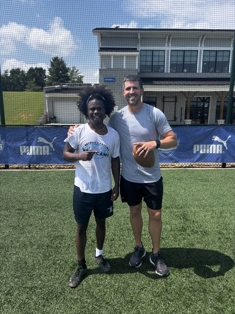 TreFields3's tweet photo. Fine tuning Pre-camp with @NFL Vet and @Panthers Special Teams legend @GrahamGano ⚡️ Time and Advice much appreciated!! 🥾 #Boot #TweakShow #ComingSoon https://t.co/kGZRPdueBY