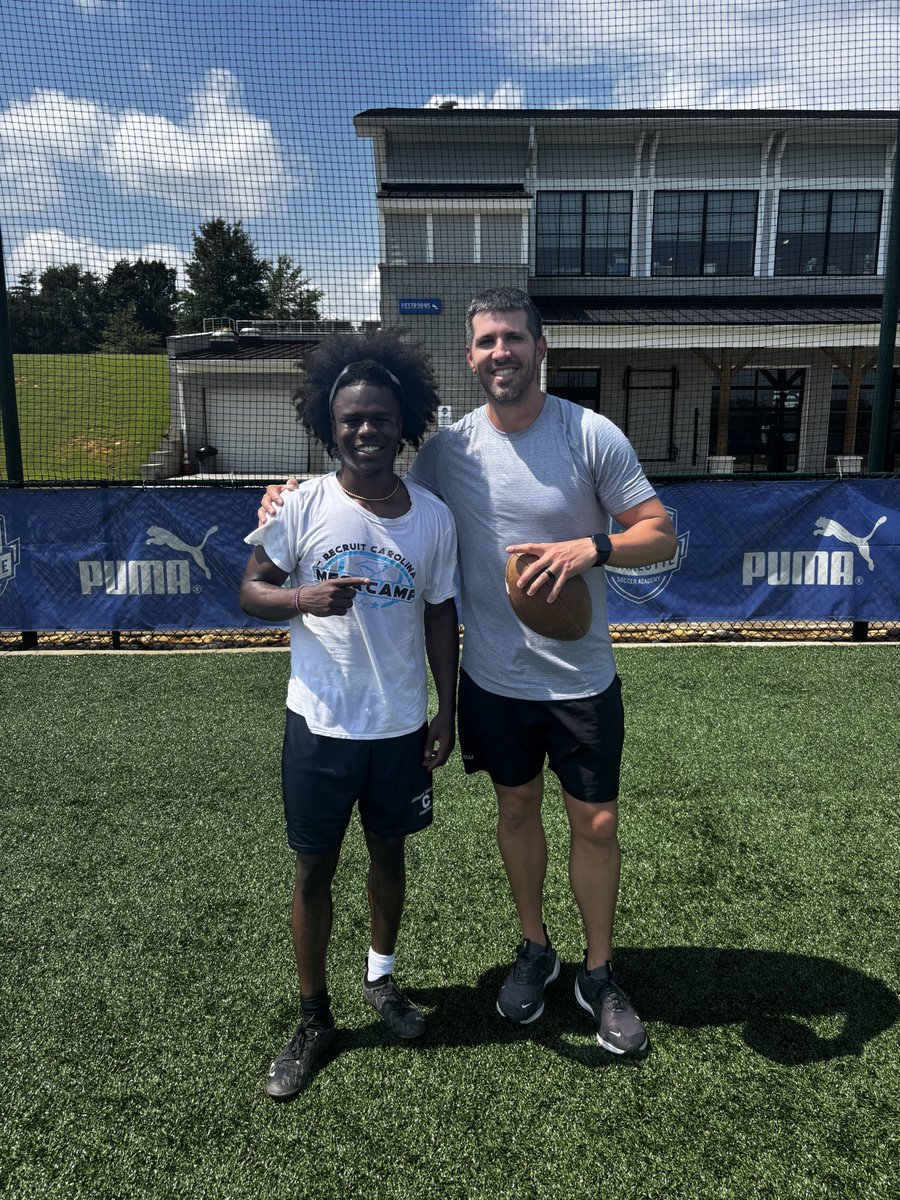 TreFields3's tweet photo. Fine tuning Pre-camp with @NFL Vet and @Panthers Special Teams legend @GrahamGano ⚡️ Time and Advice much appreciated!! 🥾 #Boot #TweakShow #ComingSoon https://t.co/kGZRPdueBY