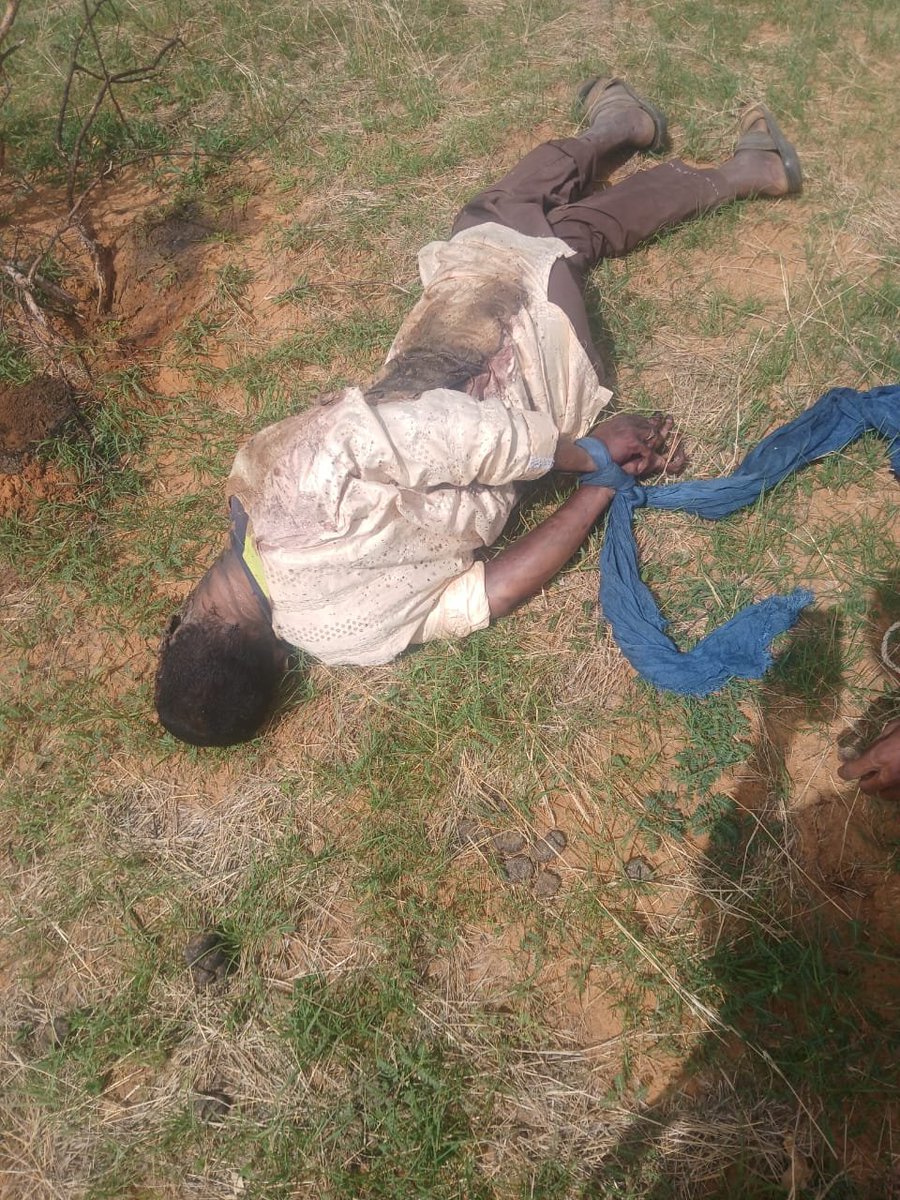 SahelAlerte's tweet photo. 🚨 Urgent | Gao

Selon des informations de sources locales,  Ousmane Ag Malik, un civil touareg, a été tué le 27 juillet 2026 à Adarnamel (15.952656, 0.634235), dans le cercle d'Ansongo (région de Gao), Par les  mercenaires russes d'Africa Corps et l'armée malienne.
 une femme qu'elle lui accompagnée a été blessée au cours des mêmes faits, a été évacuée et prise en charge à l'hôpital d'Ansongo.