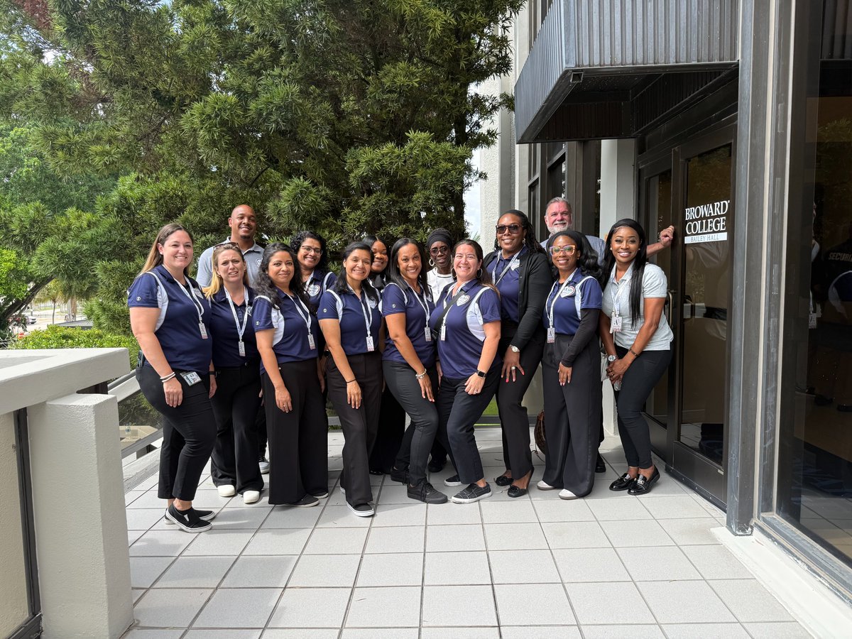 BCPSLeadership's tweet photo. The 2026 – 2027 LEAD Cohort did an outstanding job volunteering at the Superintendent's State of the District Address yesterday. It was inspiring to see so many future school leaders serving behind the scenes while supporting such an important district event. #Service https://t.co/oJd0Z8JeCT