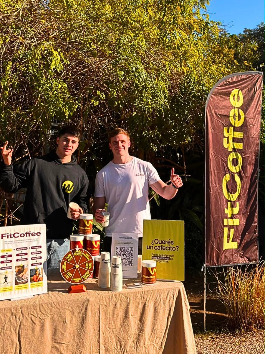 EmpreHouse's tweet photo. Crearon el primer café funcional de Argentina para transformar un hábito de millones de personas.

Awake Group nació con una idea simple: en lugar de pedirle a la gente que incorpore una rutina nueva, ¿por qué no mejorar una que ya existe? https://t.co/jpUY0KUKHX