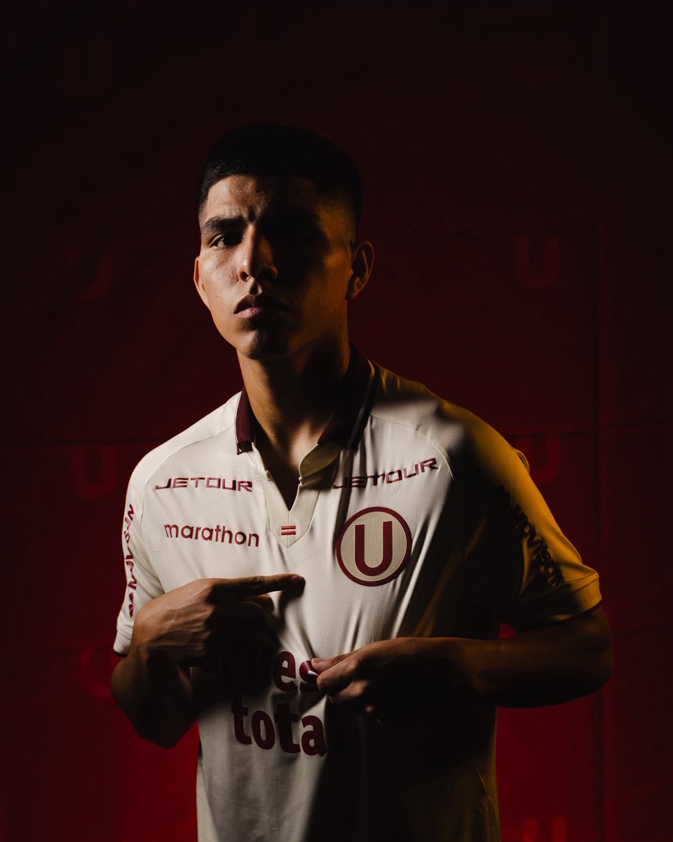 Universitario's tweet photo. 𝗨𝗡 𝗔𝗠𝗢𝗥 𝗠𝗢𝗡Ⓤ𝗠𝗘𝗡𝗧𝗔𝗟 💛

#UnaHistoriaDeGrandeza https://t.co/EmPFDWNm61