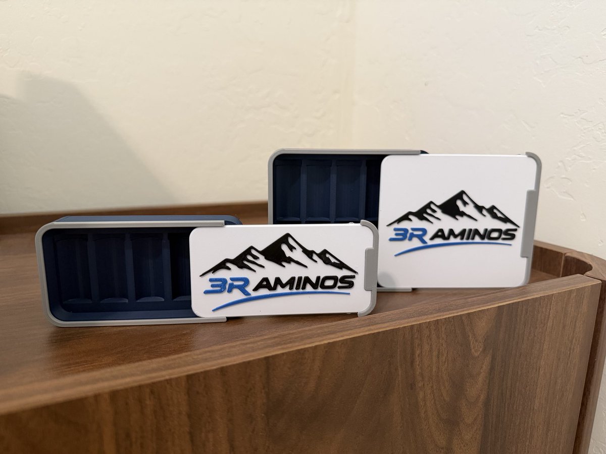 3RAminos's tweet photo. New #peptide cases came in. We love them! 

#biohacking #longevity #optimized #peptidestorage https://t.co/mssdHfWH92