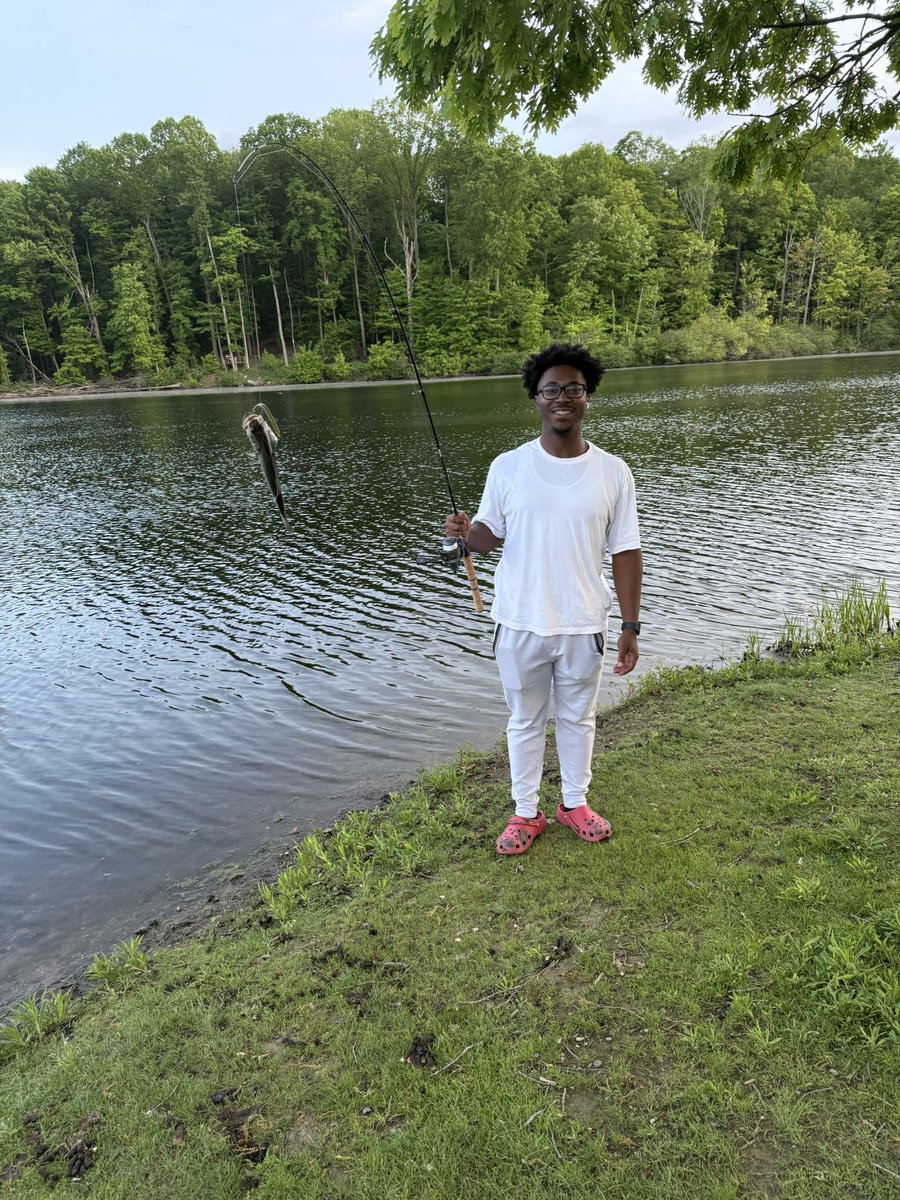 LeekGot1T's tweet photo. i ain’t been fishing in a min https://t.co/2rhMuttCfd