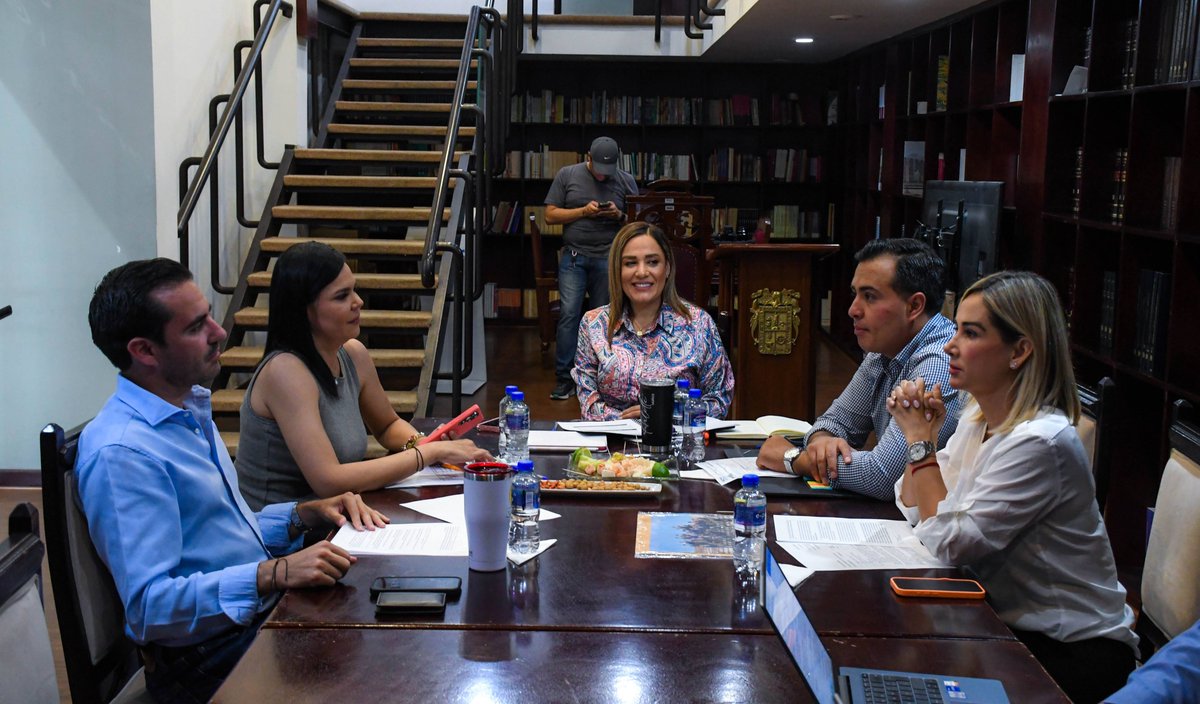 HCongresoAgs's tweet photo. La Comisión de Gobernación del Congreso de Aguascalientes aprobó una iniciativa para fortalecer el funcionamiento y autonomía del Tribunal de Justicia Administrativa.

Checa la información completa 👇🏻

https://t.co/9ktlAFSOXF https://t.co/tq0Q30JCQF