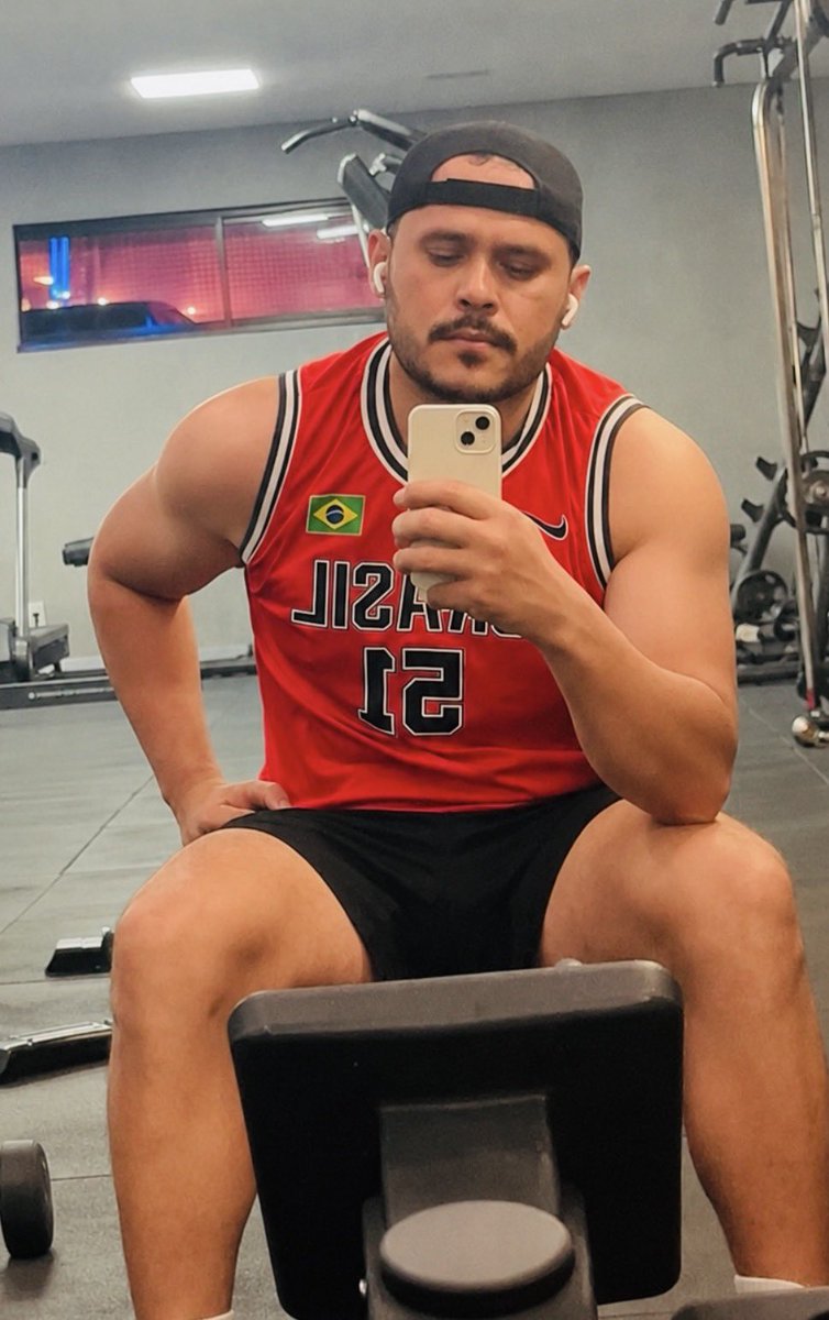 felixfluis's tweet photo. Gym https://t.co/Pe75By3A8i