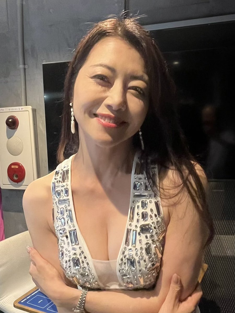 rsWdbymoG639034's tweet photo. 昨日のBAR MAKI 東京では
2食完食したので朝から元気いっぱい
(麻妃さん手作りはいつも美味しい)
今日も頑張ります https://t.co/5brilxqzLh