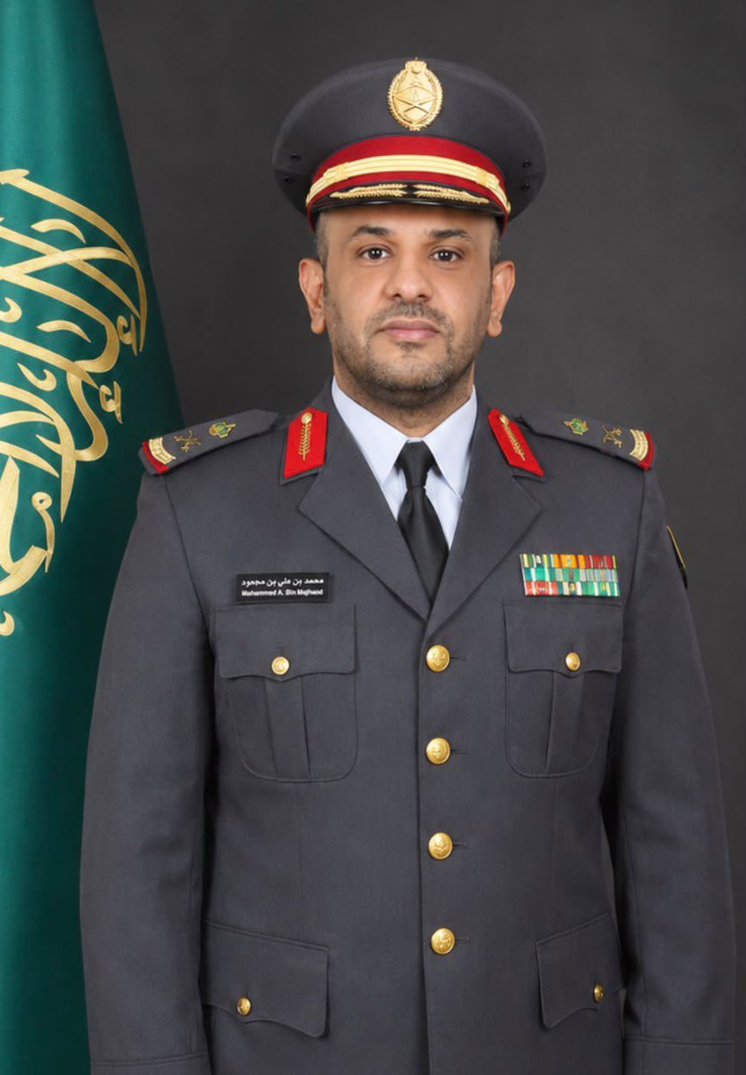 aladqm220's tweet photo. ارفع التهاني والتبريكات للأخ العزيز العميد الركن / محمد بن علي بن مجحود
على ترقيته لرتبة لواء يستاهل كحيلان 👏👏 https://t.co/u4N3TTLe4L