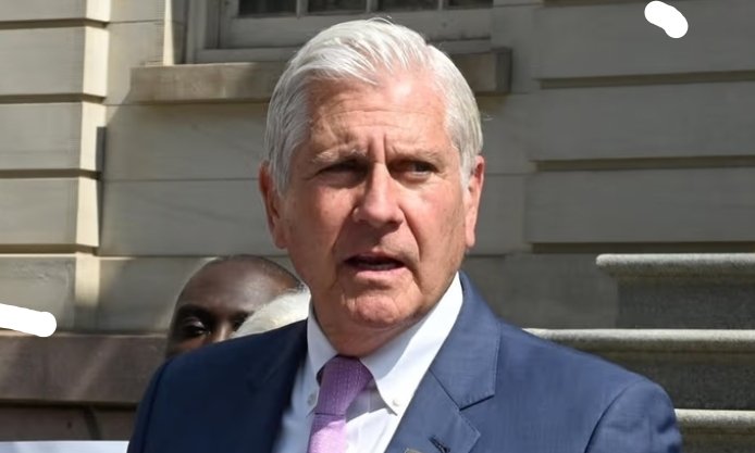 RudyGiuliani's tweet photo. 🚨 BOMBSHELL NEW POLL: New York Republican gubernatorial candidate Bruce Blakeman trails incumbent Democrat Kathy Hochul by just 4 points.

HOCHUL: 47%
BLAKEMAN: 43%
UNDECIDED: 10%

SOURCE: @NYPost https://t.co/4u0QKb1vJh