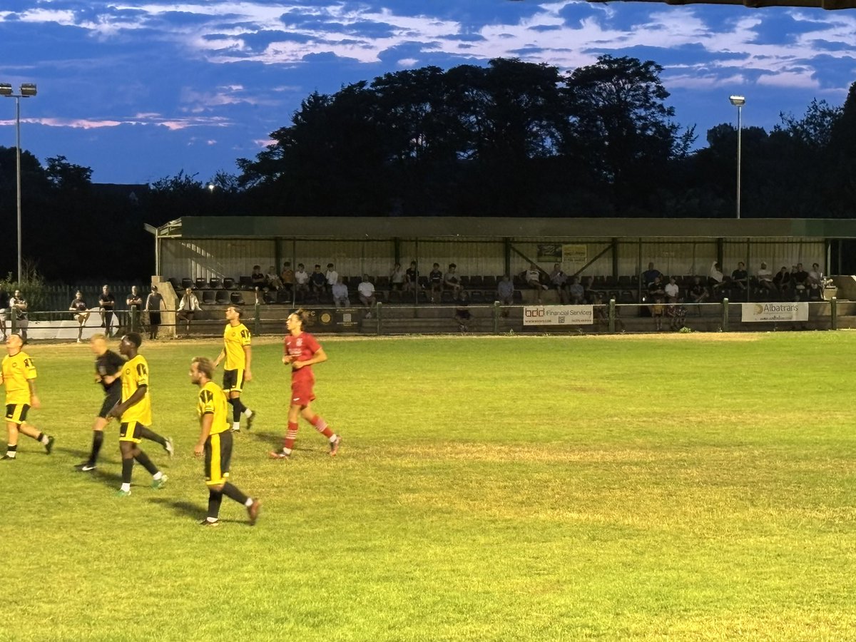 ThundersleyPhil's tweet photo. Tuesday 28th July 2026
@EastThurrockCFC 2 @BasTownFC 1
@ThurlowNunnL Division One South
Rookery Hill
Attendance: 272

Absolutely brilliant to see Rookery Hill hosting matches again after 2 years absence. Host come back to win a keenly contested local derby in the second half. https://t.co/oKNzXGUXLd