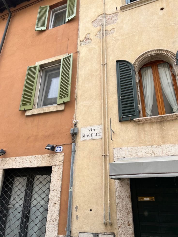 lacinefactory's tweet photo. J’veux trop visiter l’Italie… https://t.co/7CDL5e7u9Q