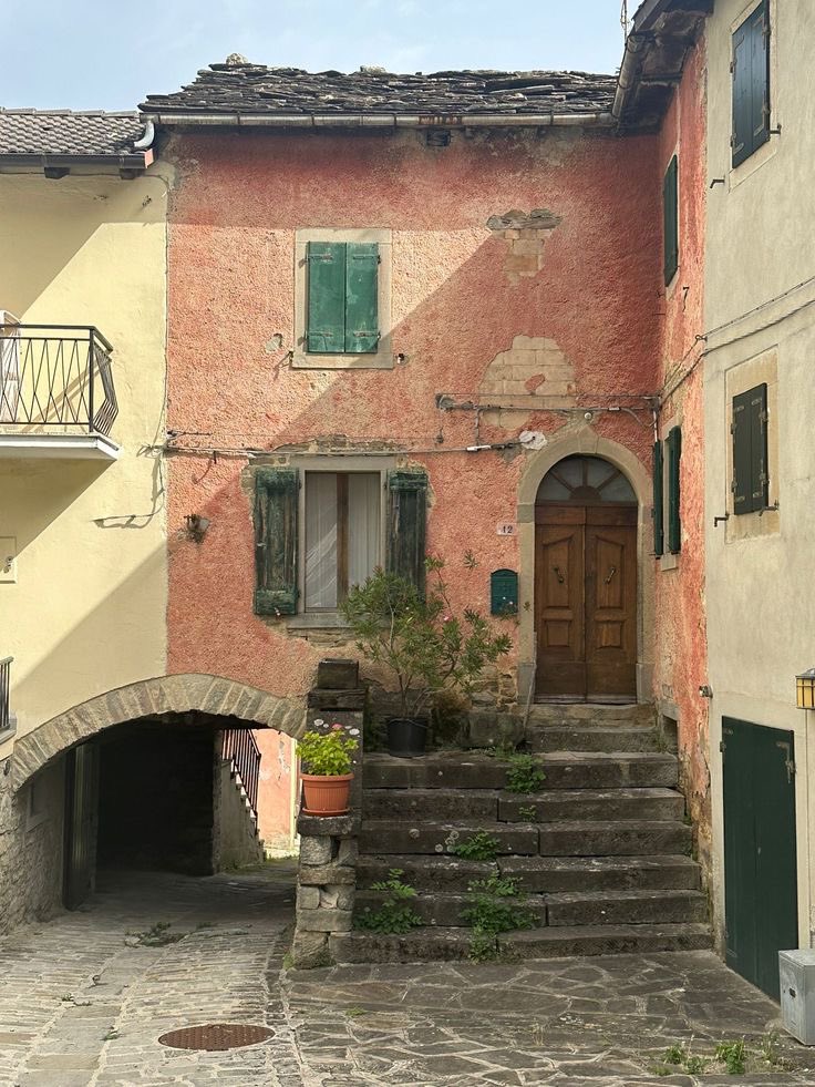 lacinefactory's tweet photo. J’veux trop visiter l’Italie… https://t.co/7CDL5e7u9Q