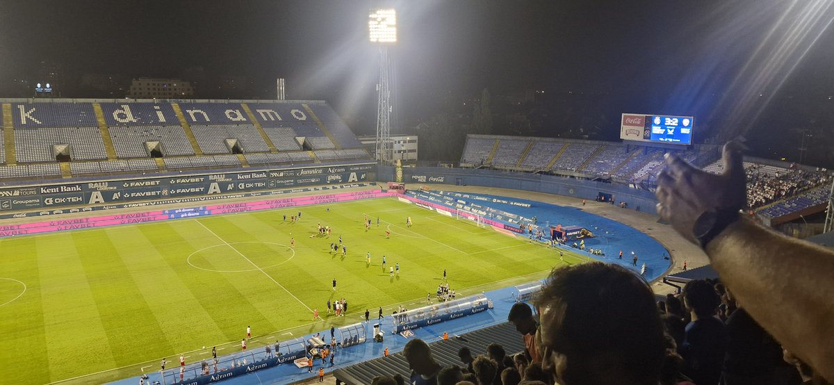 3rdpersaen's tweet photo. Dinamo - Thun 3:2 https://t.co/8V0HaviDsj