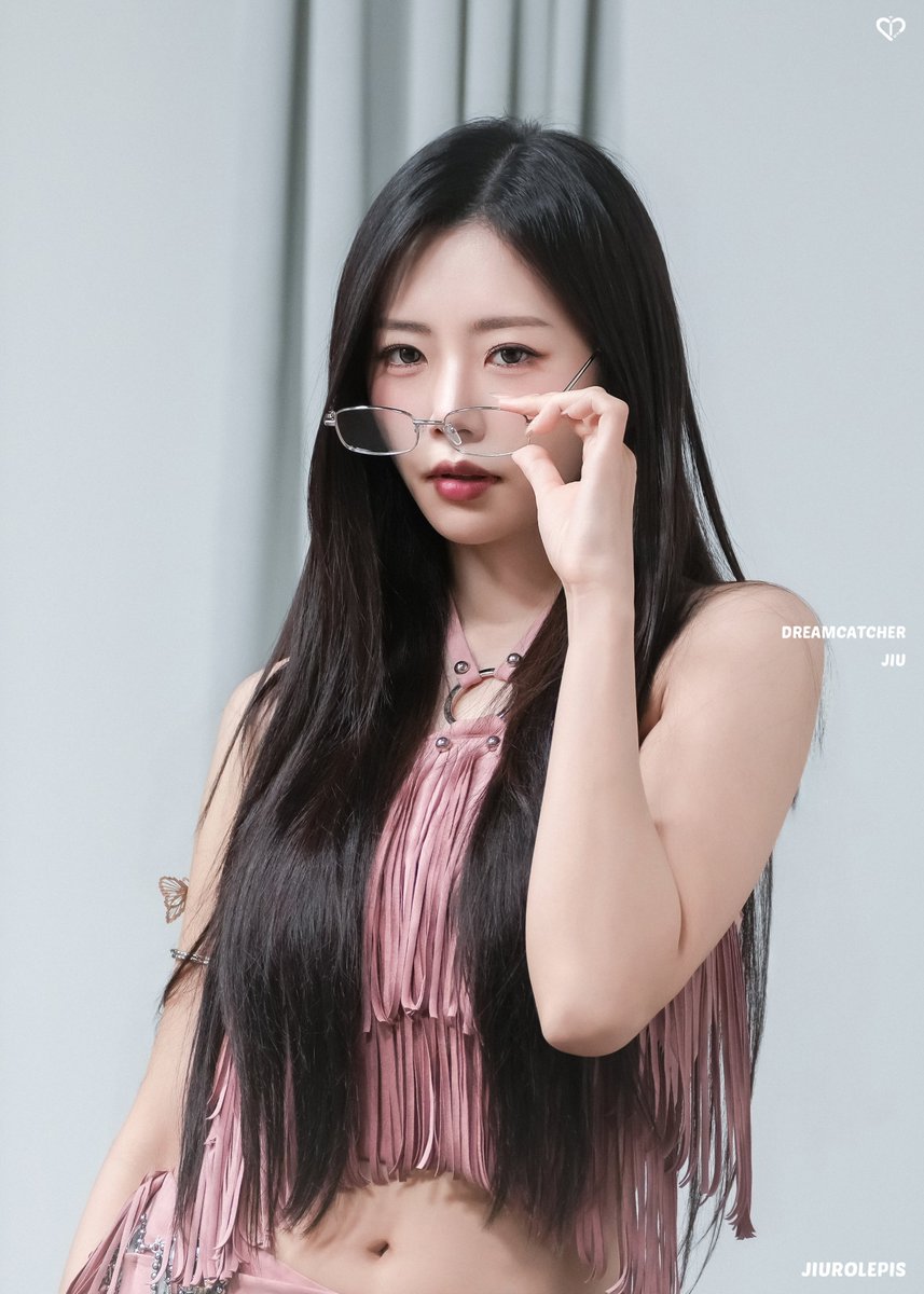 jiu_sua_94's tweet photo. 260726
FOR JIU
JIUROLEPIS   👓  💕

#지유 #유아유 #JIU #UAU
#드림캐쳐 #dreamcatcher https://t.co/xvm5ABBZxH