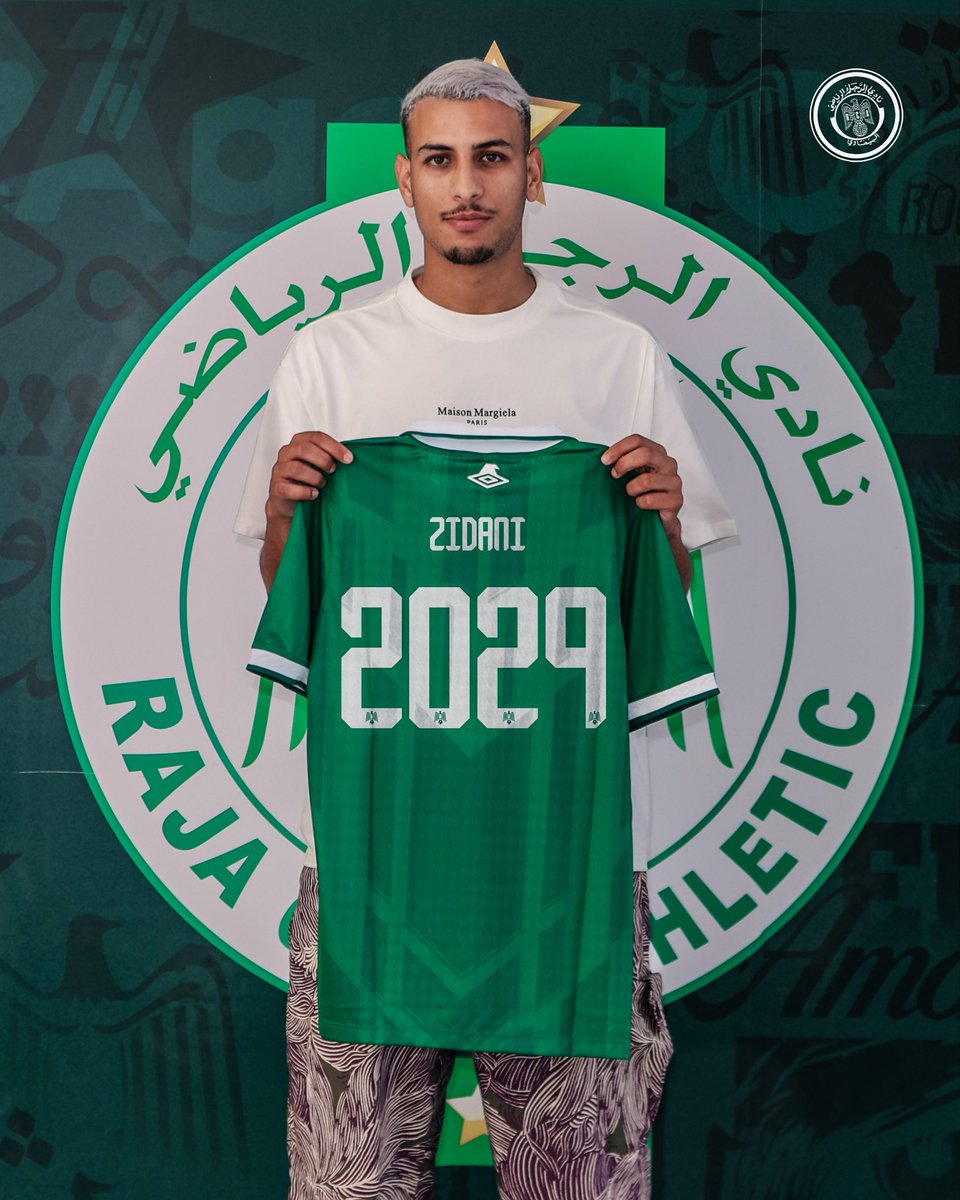 RCAofficiel's tweet photo. Zidani is officially Rajaoui 💚 https://t.co/AYnILspP5i