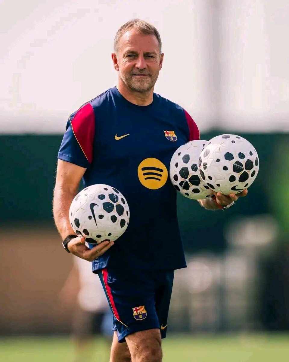 sport_tme's tweet photo. ‼️ BREAKING NEWS: Please Read To The End!!

 Flick Pushes the Squad Hard in England, 
Hansi Flick continued to raise the intensity of Barcelona's preseason training during the team's third session at St. George's Park. The German coach is focusing heavily on improving the players' fitness ahead of Friday's friendly against Birmingham City, Barça's second preseason match.

The team will complete three consecutive days of double training sessions (Tuesday  which is today to Thursday) before returning to competition.

Injury Updates:
Fermín López and Ronald Araújo trained with the group during the warm-up and rondos before completing individual running work. Both are recovering well from their injuries and are gradually increasing their workload.
Marc-André ter Stegen trained normally while awaiting a decision regarding a possible loan move to Ajax.
Alejandro Balde continued his individualized recovery program and has not yet rejoined full team training.
Frenkie de Jong was on the pitch but did not participate in group exercises. 

He is following a conservative recovery plan after suffering a medial collateral ligament injury in his right knee.

Squad Overview:
Barcelona will remain at St. George's Park until August 3. Flick has brought a squad of 30 players, including first-team stars, Barça Atlètic youngsters, and several players whose futures are still undecided.
Raphinha is expected to join the training camp soon, although his availability depends on his recovery from the muscle injury he suffered during the 2026 FIFA World Cup.

Main Objective:
After two weeks of training in Barcelona and the first preseason friendly against Europa, Flick has increased the physical demands in England to ensure the team reaches a higher level of fitness and match sharpness before facing Birmingham City on Friday.

[ Via Diario Sport 🥇]