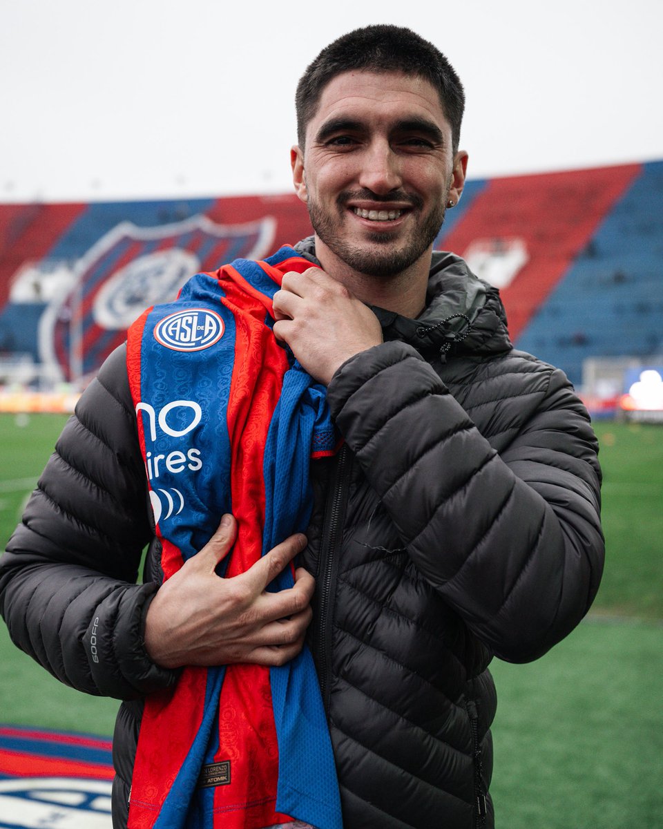 CLMerlo's tweet photo. 🚨[OFICIAL] San Lorenzo anunció la llegada de Gustavo Del Prete como nuevo refuerzo. 
*️⃣Ya firmó su contrato hasta diciembre de 2027. https://t.co/licIyDbcqW