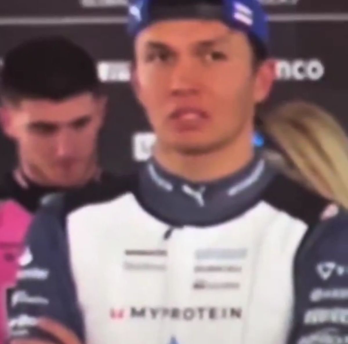 albonapinto's tweet photo. i feel this picture of alex on a deeply spiritual level https://t.co/zpX5U6ZDT9
