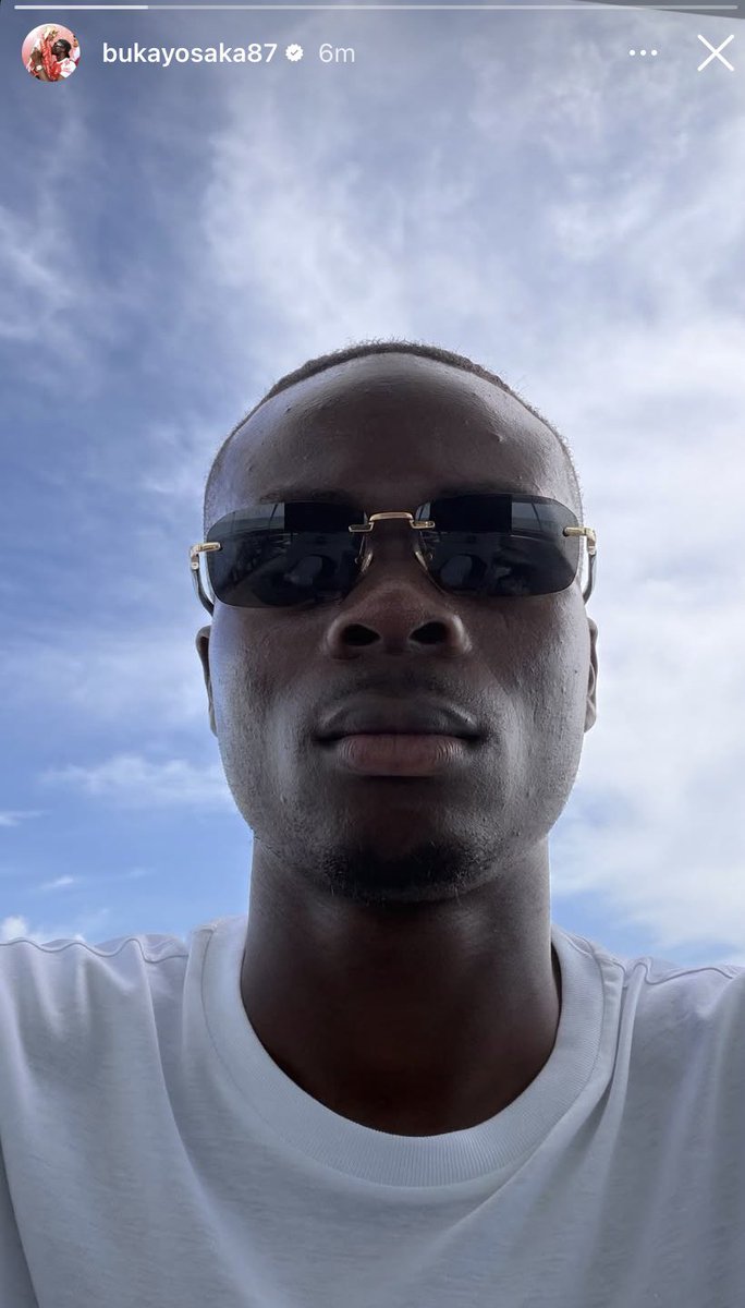 EduardoHagn's tweet photo. Bukayo Saka with a new trim on X refreshing every five minutes to see if there is a Bruno Guimarães or Vinicius Jr. bomba… 🏴󠁧󠁢󠁥󠁮󠁧󠁿 https://t.co/HZUAgW7Nhz