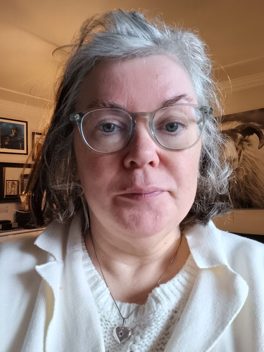 SandyAnn077's tweet photo. Can you date a woman older than you? I am 62 years. https://t.co/7engS8QegG