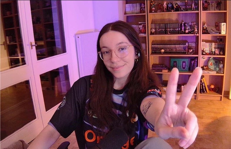 splaxe's tweet photo. STREAM D’ANNIVERSAIRE viens faire des ARAMS https://t.co/1PGj0VF3MF https://t.co/2J2jMDTijV