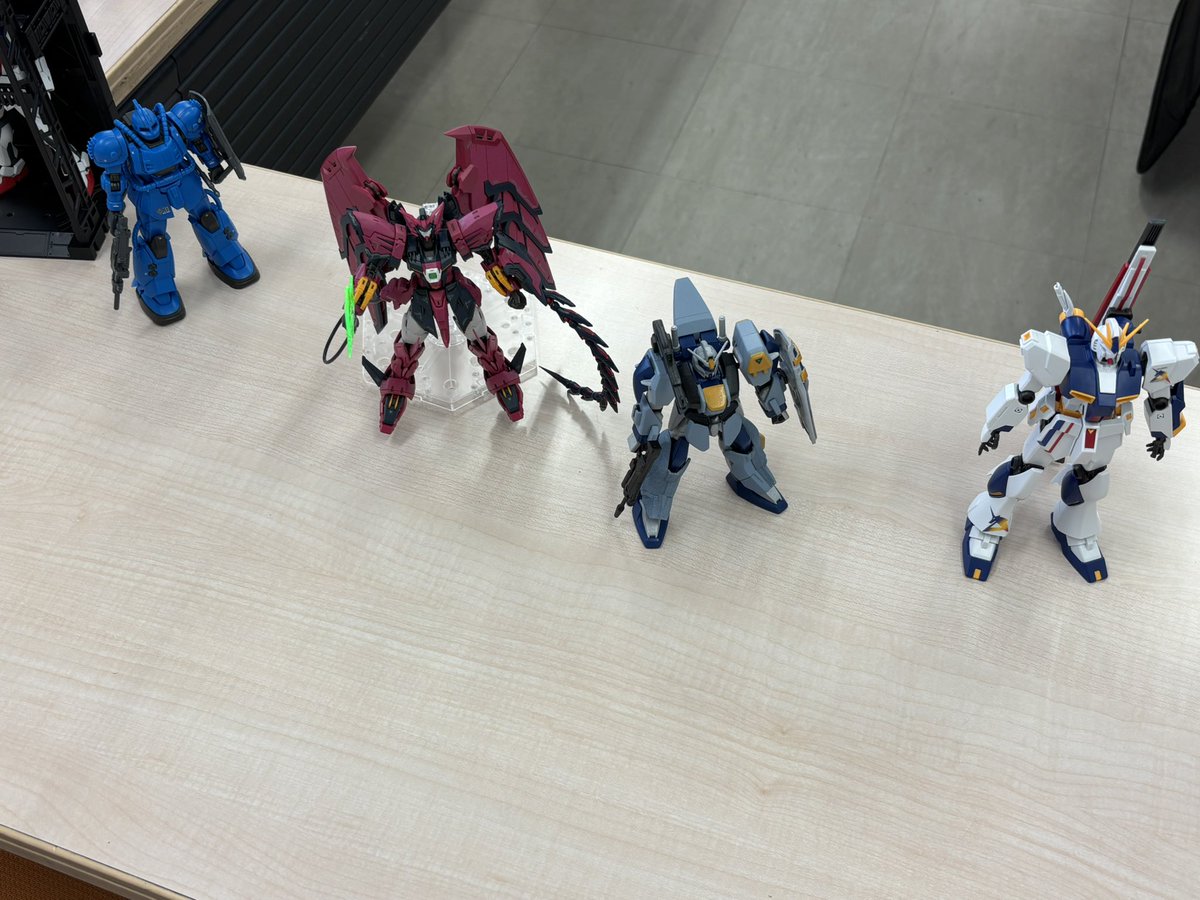 excel_f_t's tweet photo. おはようございます😃

行動が変わらないのは、

まだ本気で求めていないから。

#神戸製作会 
お越しになりたい
興味がある

どしどし、
アンケートにお答えください。

今日が、
締切です。

ご不明点のある方、
初めて来たいけど、
どうしたらいいかわからない

こちらへお問合せください
https://t.co/PxTi4CrAAW