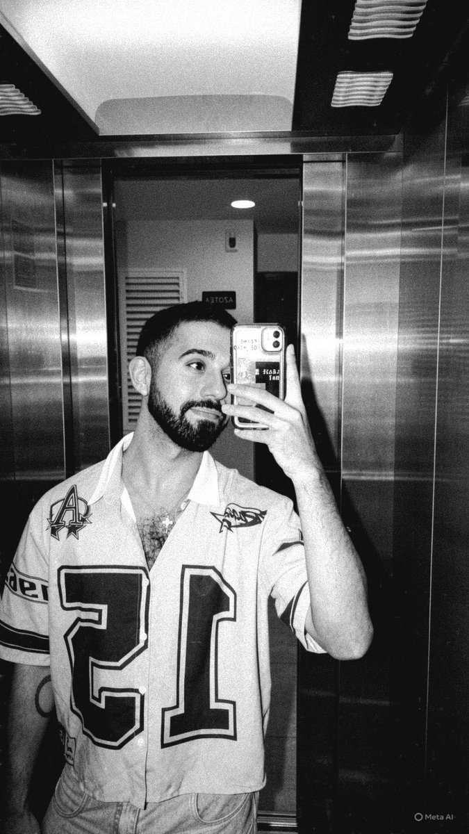 zekrommega's tweet photo. blowing shit up with homemade dynamite https://t.co/dUjQtWT7SC