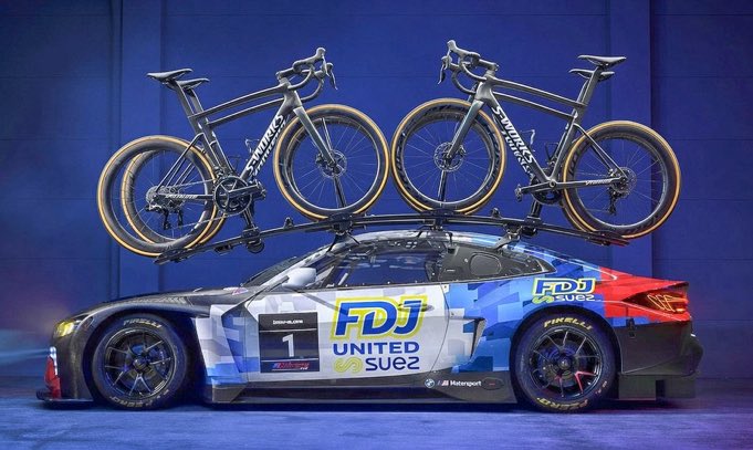 opaisdociclismo's tweet photo. A @BMW é a nova parceira oficial da @FDJ_SUEZ . 
O modelo BMW M4 GT3 EVO será utilizado durante o #TDFF2026 para transportar as S-Works Tarmac SL9 durante as etapas.

#pcfemmes https://t.co/lzXoWN3ZQT