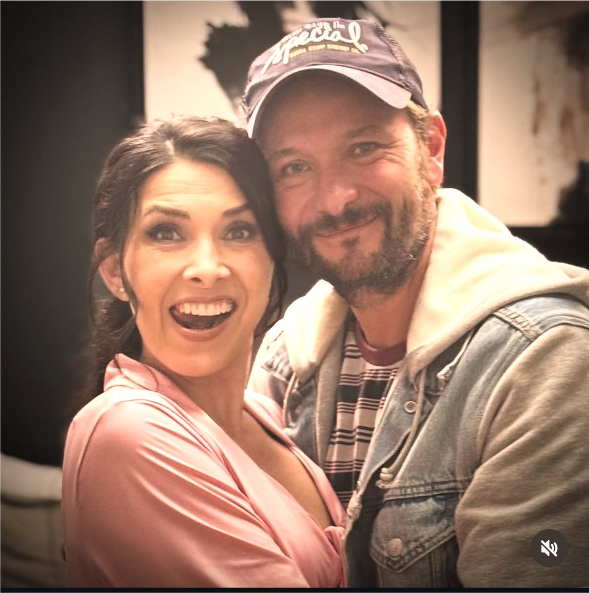 Amanya2001's tweet photo. Basta Rodrigo como le vas a decir esas cosas, los amoooo demasiado ✨💕🥹 https://t.co/dO33ZFP5VF