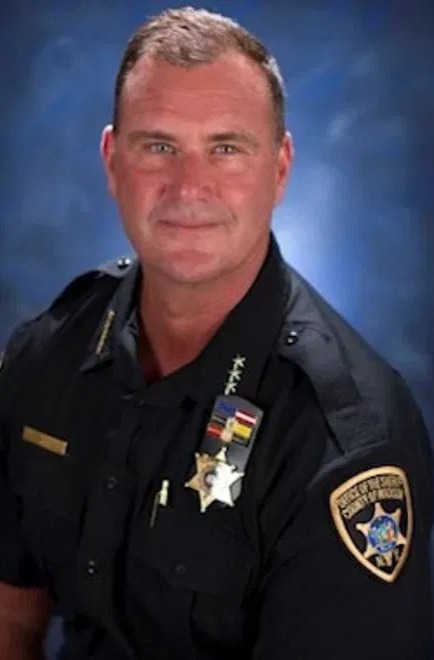 libsoftiktok's tweet photo. Madison County Sheriff Todd Hood has pledged to CONTINUE working with ICE despite receiving a warning letter from the NY AG's office demanding he stop.

Good on this sheriff for keeping citizens safe from foreign criminals despite Democrats’ best efforts to protect illegals!

HERO
