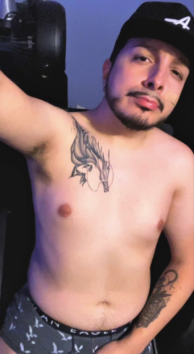 asxtnlz's tweet photo. how is everyone doing today? 😌🍆
#nsfwtwt #gay #latino #horny https://t.co/xOxFdZoVqM