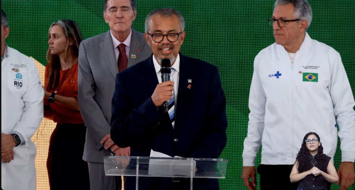 pamcosta21's tweet photo. Sabe quem estava no Brasil hoje de lero-lero com o Lula? Sim, o Tedros. Da OMS! 

Lula e seus amigos globalistas! https://t.co/xzuOBZvYfQ